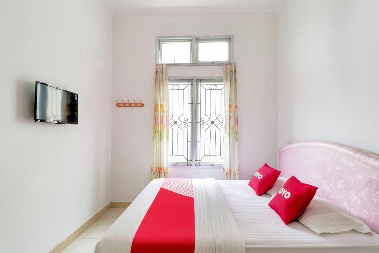 Oyo 2997 Grand Suites Palace 2 Sindanglaya Экстерьер фото