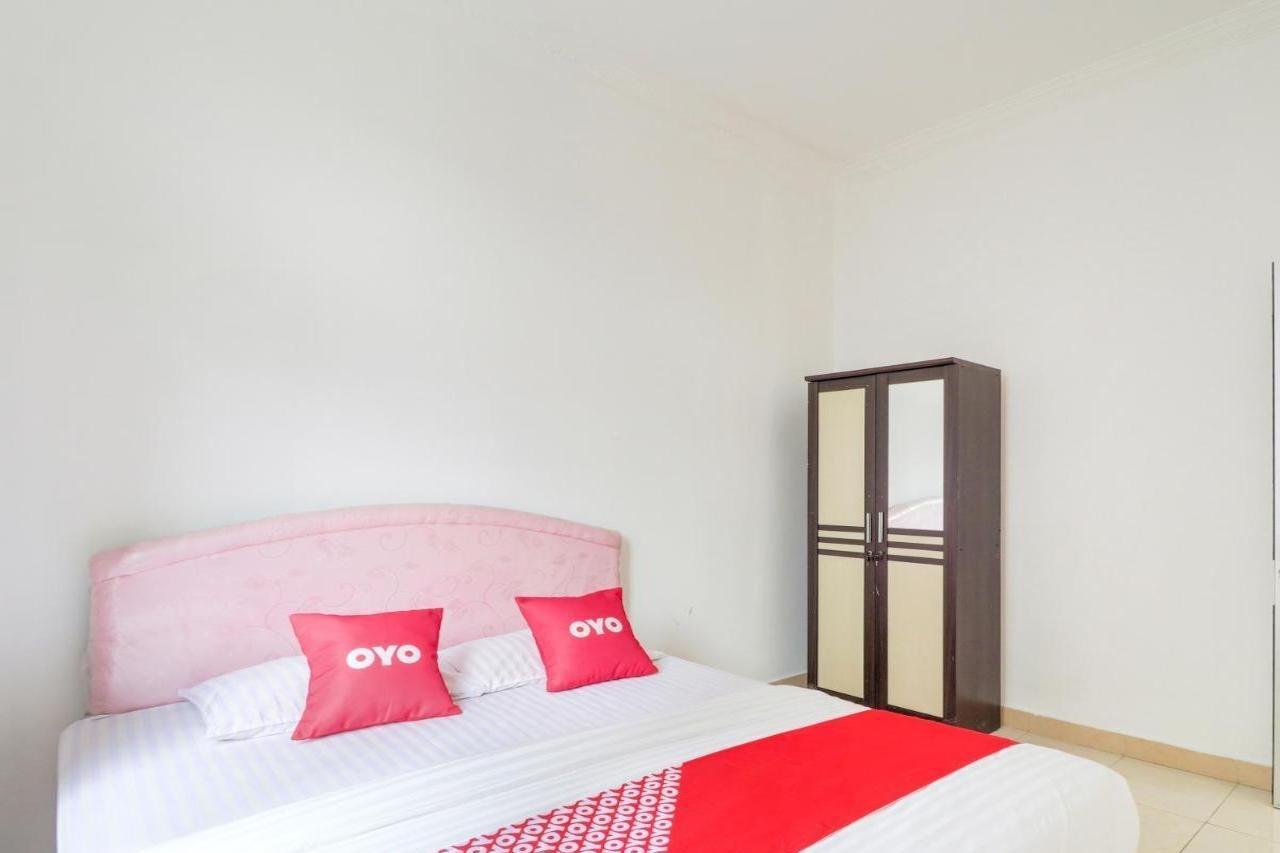 Oyo 2997 Grand Suites Palace 2 Sindanglaya Экстерьер фото