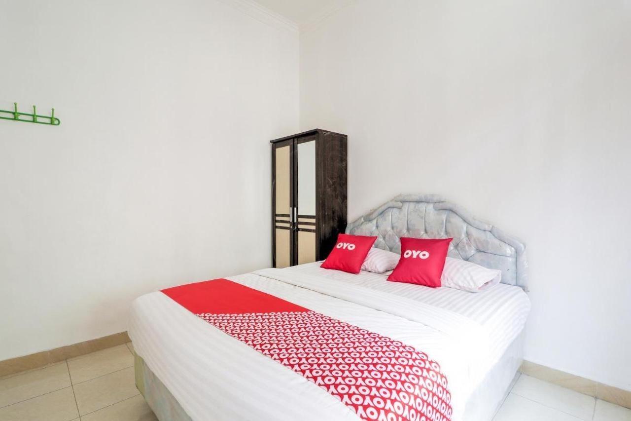 Oyo 2997 Grand Suites Palace 2 Sindanglaya Экстерьер фото